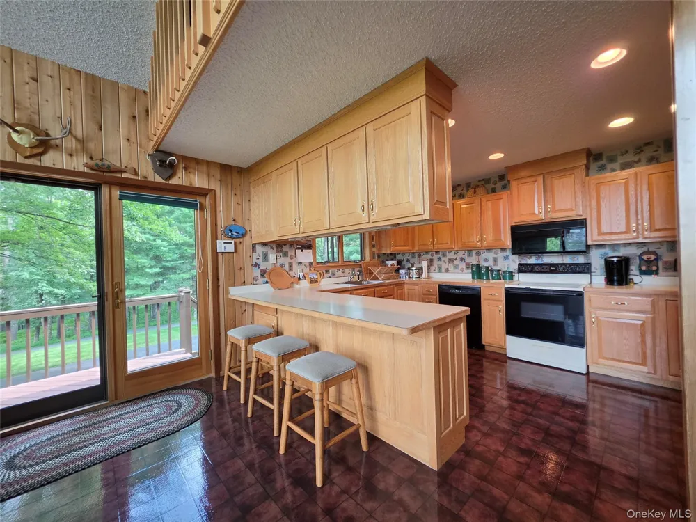 74 Oxford Drive White Lake, NY 12786