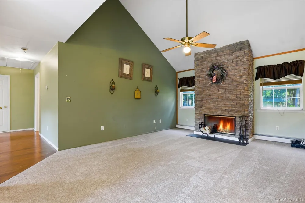 3 Mulligan Drive Medford, NY 11763