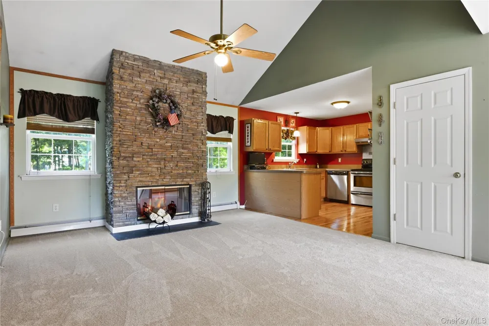 3 Mulligan Drive Medford, NY 11763