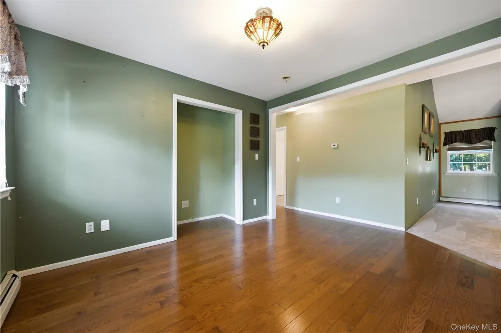 3 Mulligan Drive Medford, NY 11763