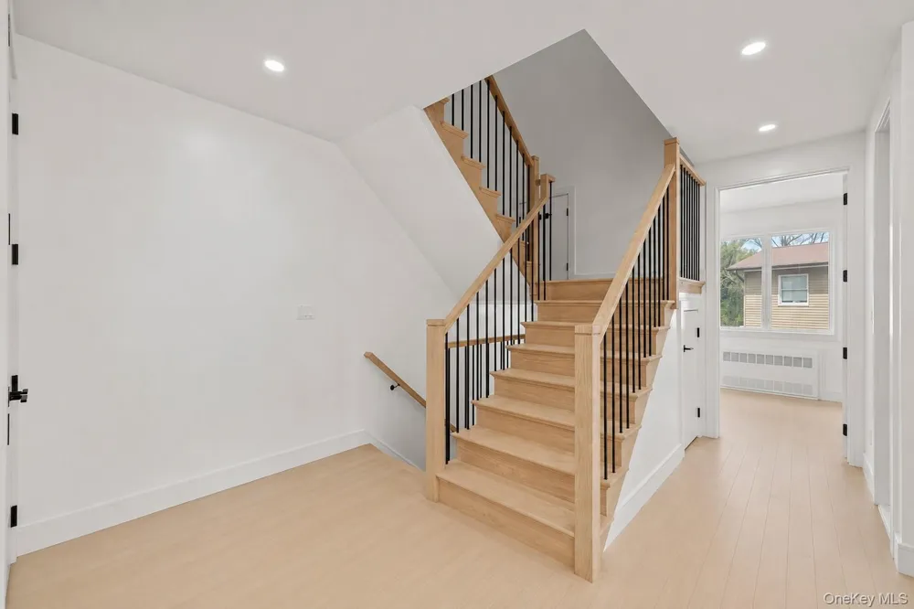 15 Warren Court #212 Monsey, NY 10952