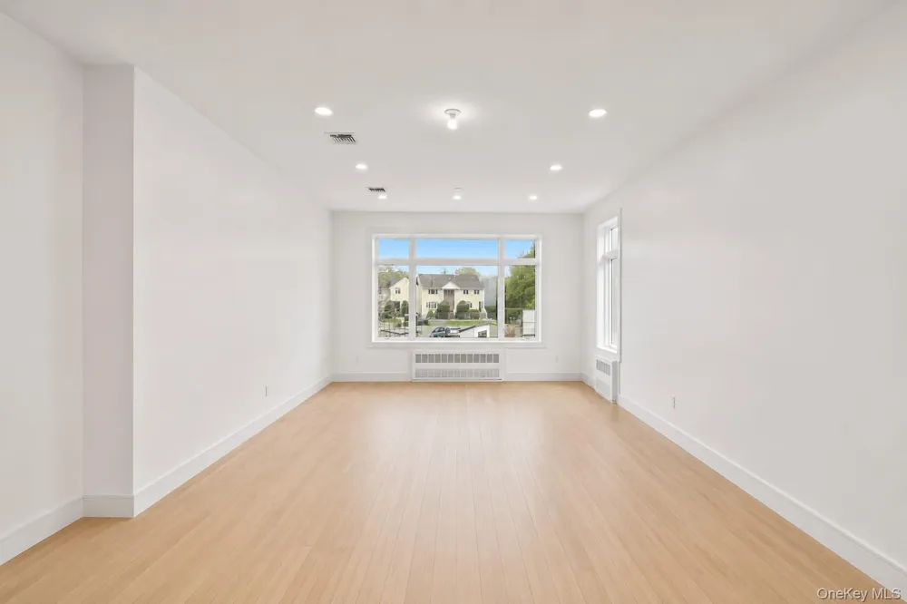 15 Warren Court #212 Monsey, NY 10952
