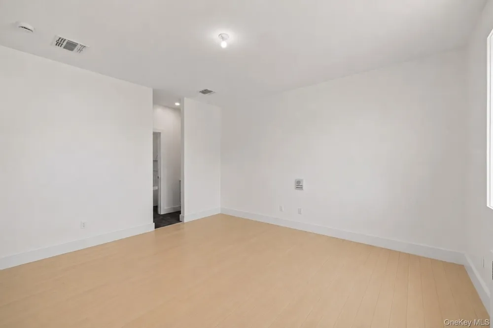 15 Warren Court #212 Monsey, NY 10952