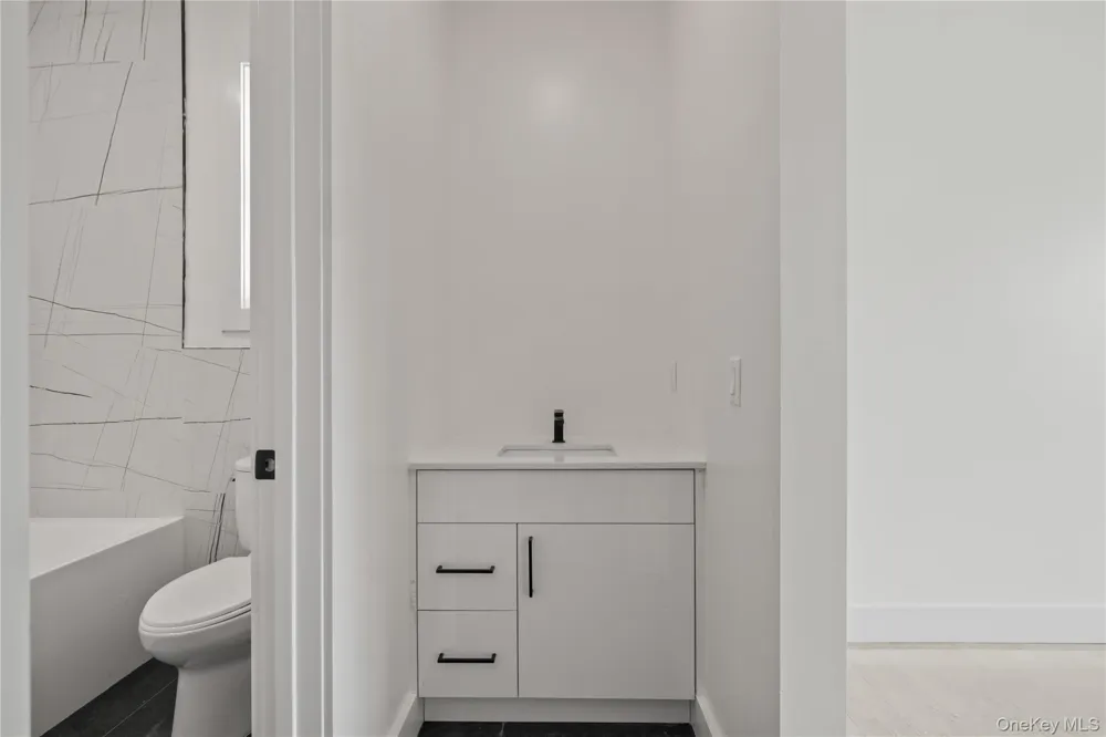 15 Warren Court #212 Monsey, NY 10952