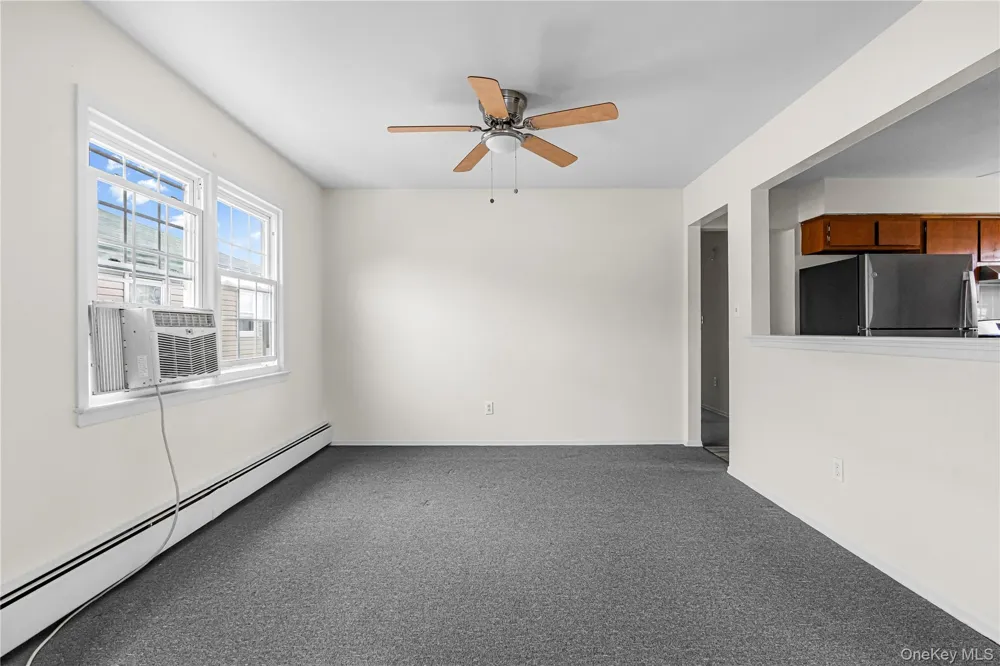 13719 257th Street Rosedale, NY 11422