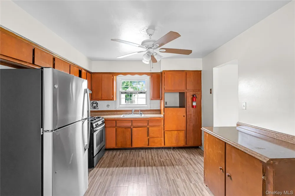 13719 257th Street Rosedale, NY 11422