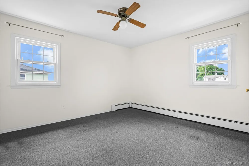 13719 257th Street Rosedale, NY 11422