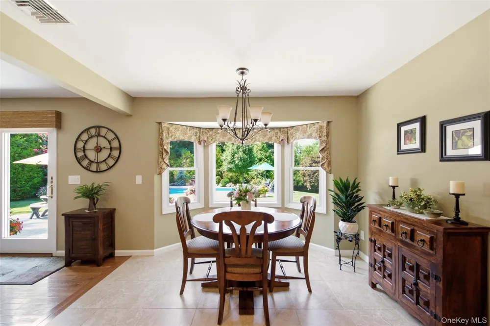 15 Brandywine Drive East Setauket, NY 11733