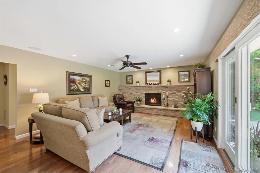 15 Brandywine Drive East Setauket, NY 11733