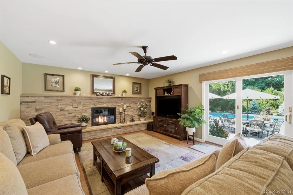 15 Brandywine Drive East Setauket, NY 11733