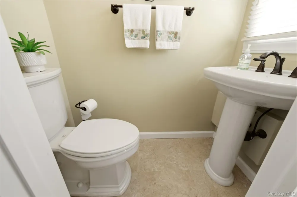 15 Brandywine Drive East Setauket, NY 11733