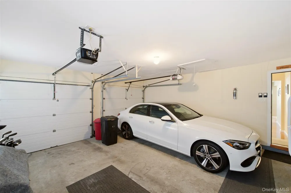 15 Brandywine Drive East Setauket, NY 11733