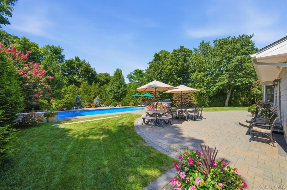 15 Brandywine Drive East Setauket, NY 11733