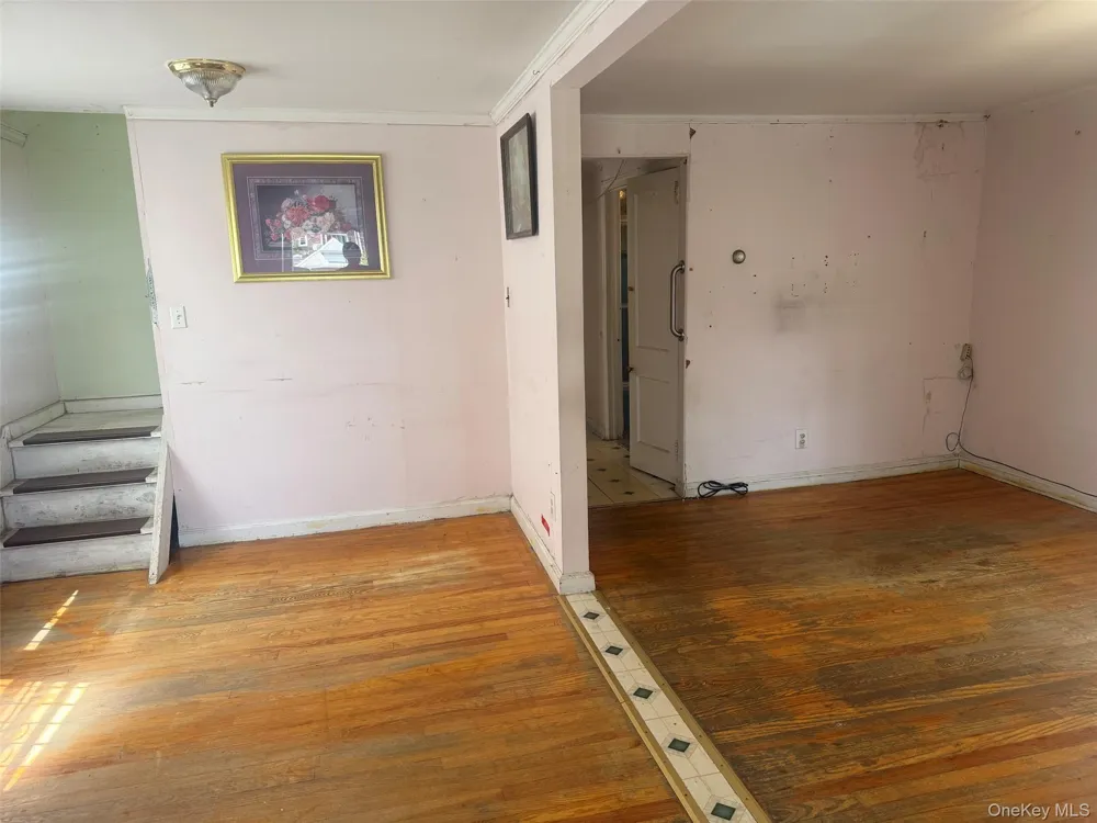 76-36 166th Street Fresh Meadows, NY 11366