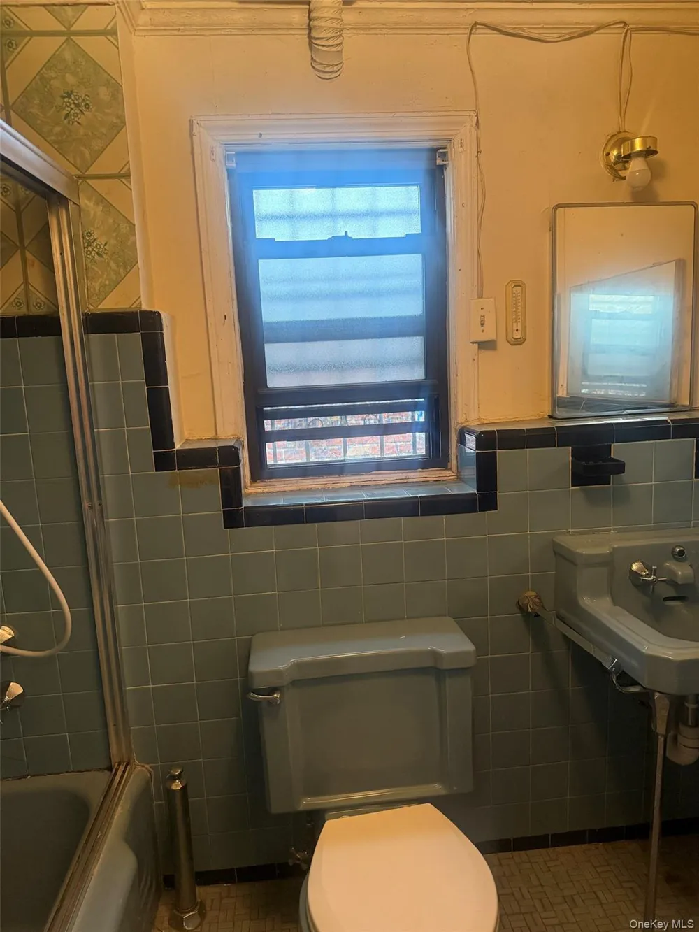 76-36 166th Street Fresh Meadows, NY 11366