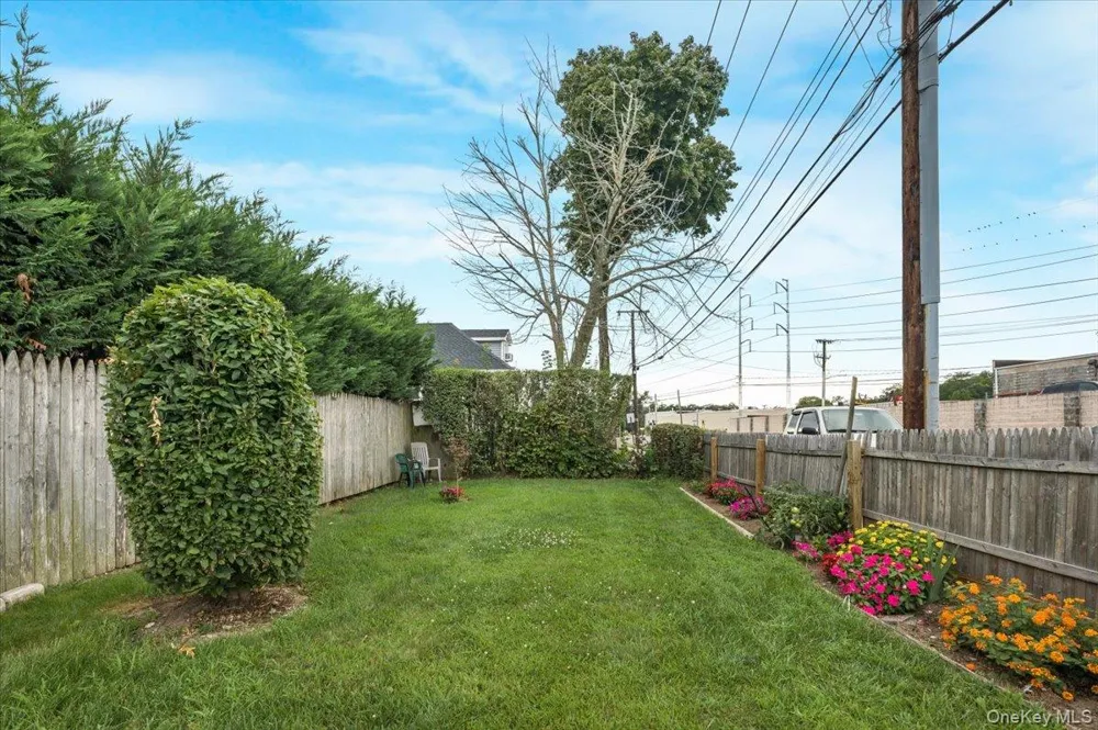101 W 11th Street Huntington Station, NY 11746