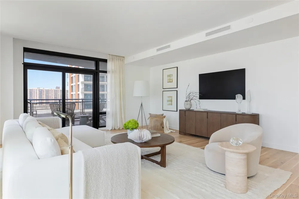 100 Boardwalk #402 A Long Beach, NY 11561