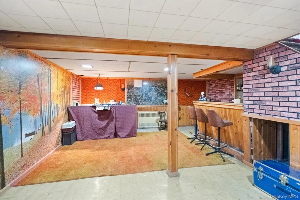 110 Barwick Boulevard Mineola, NY 11501