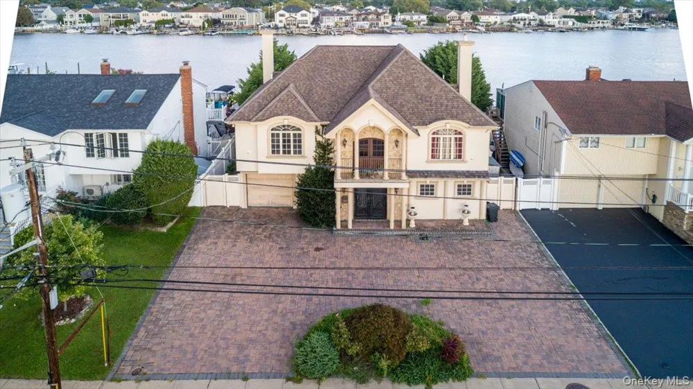 2829 Judith Drive Bellmore, NY 11710