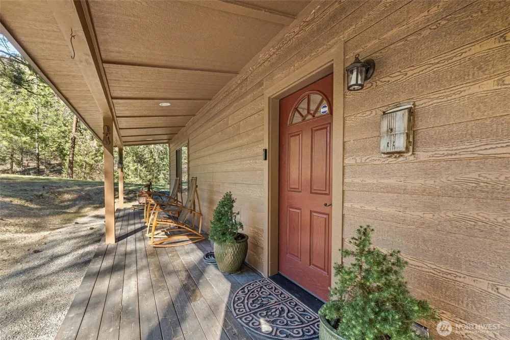 31297 Dodd Creek Lane E Davenport, WA 99122