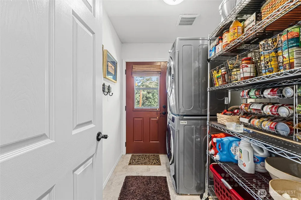 31297 Dodd Creek Lane E Davenport, WA 99122