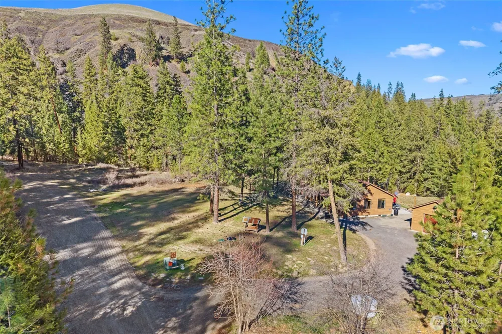 31297 Dodd Creek Lane E Davenport, WA 99122