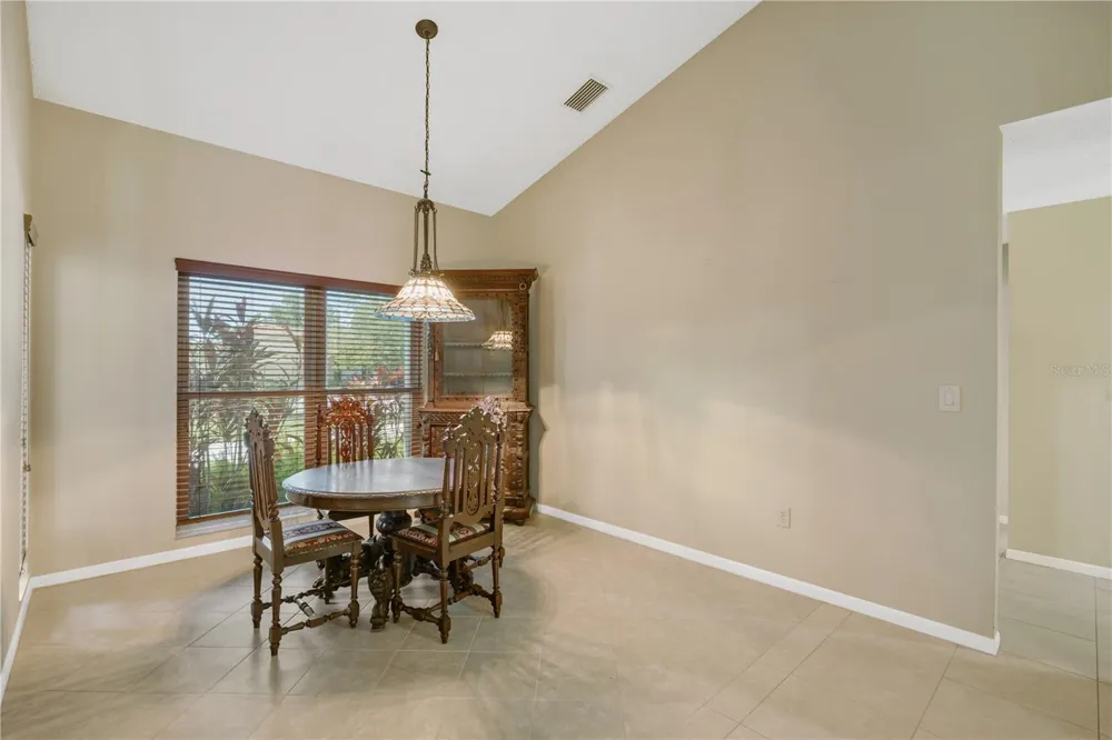 80 FOXFIRE LANE Oldsmar, FL 34677