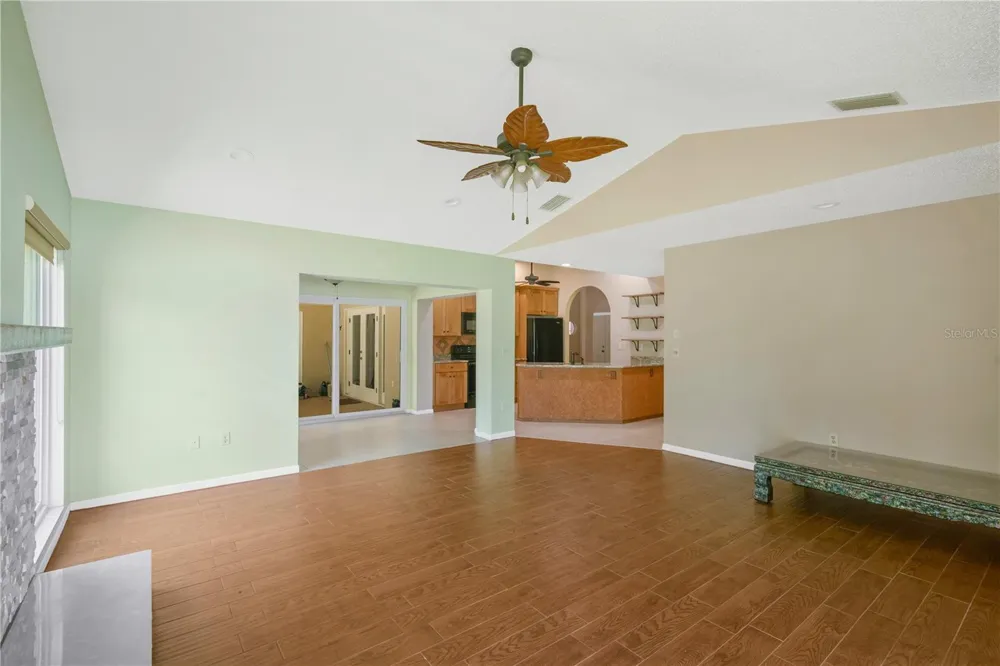 80 FOXFIRE LANE Oldsmar, FL 34677