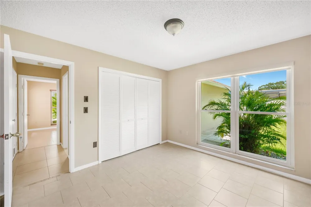 80 FOXFIRE LANE Oldsmar, FL 34677