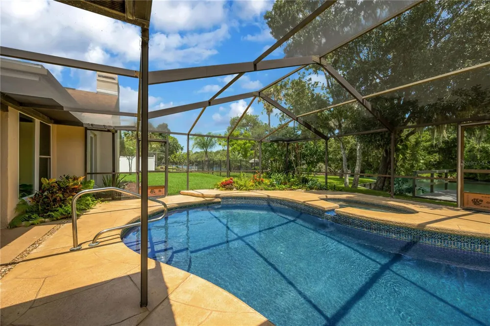 80 FOXFIRE LANE Oldsmar, FL 34677