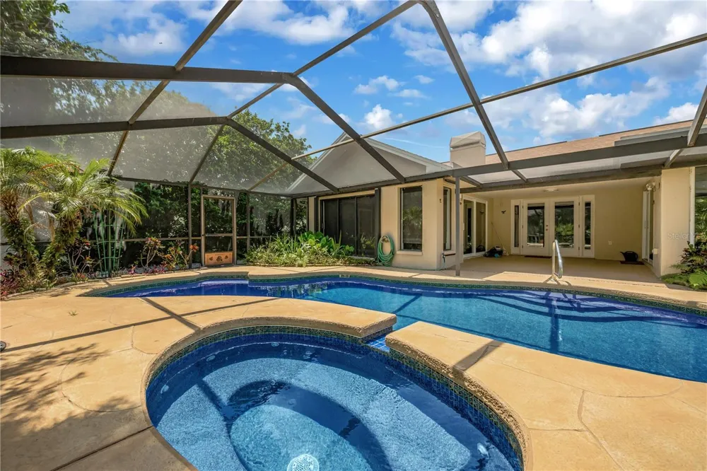 80 FOXFIRE LANE Oldsmar, FL 34677