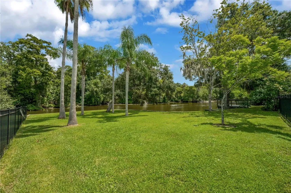 80 FOXFIRE LANE Oldsmar, FL 34677
