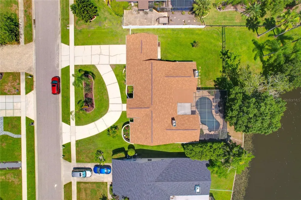 80 FOXFIRE LANE Oldsmar, FL 34677