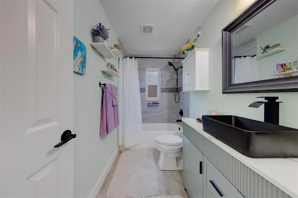 2043 DODGE STREET Clearwater, FL 33760