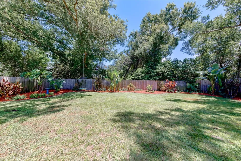 2043 DODGE STREET Clearwater, FL 33760