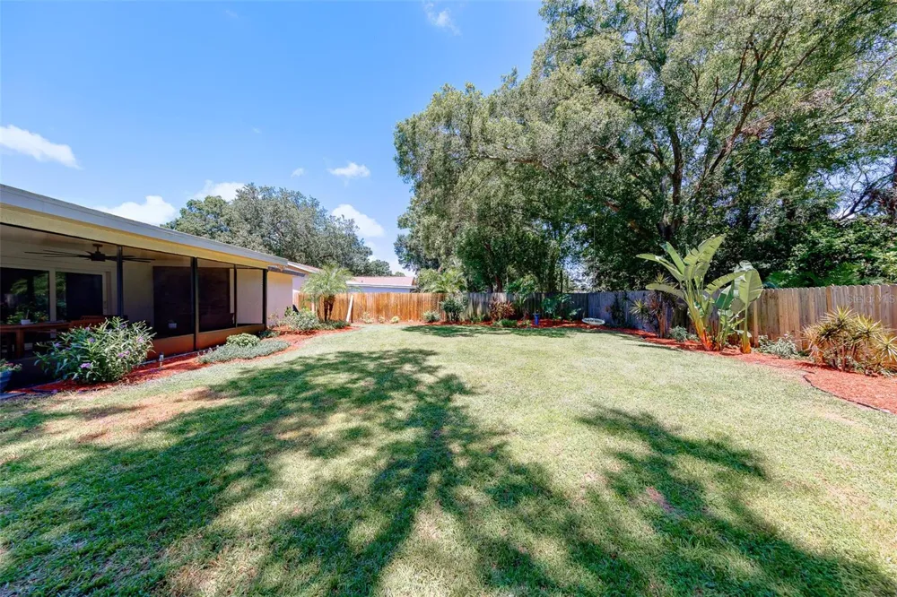 2043 DODGE STREET Clearwater, FL 33760