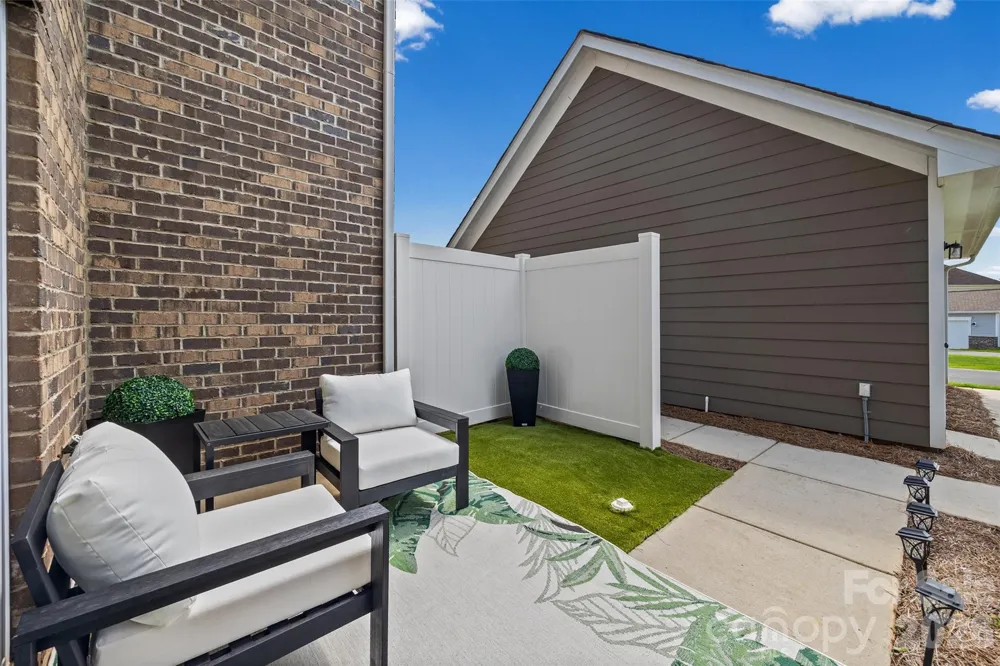 11451 Red Rust Lane Charlotte, NC 28277