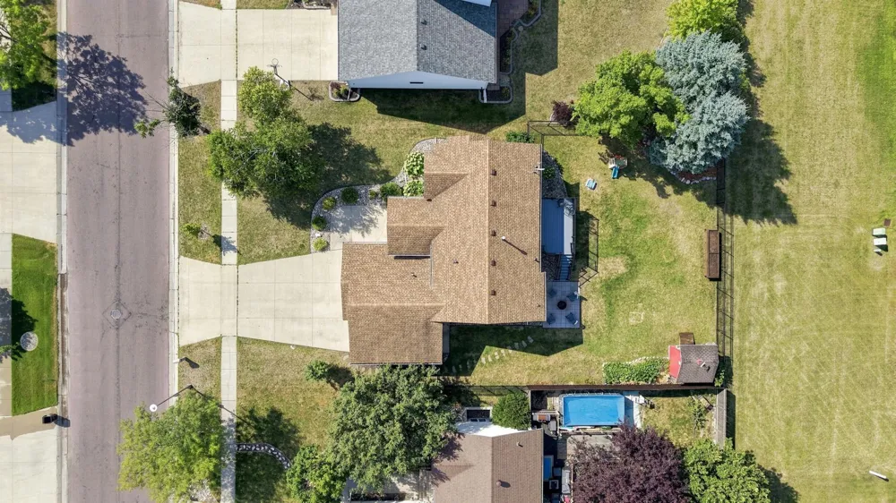 2715 32nd Street S Fargo, ND 58103