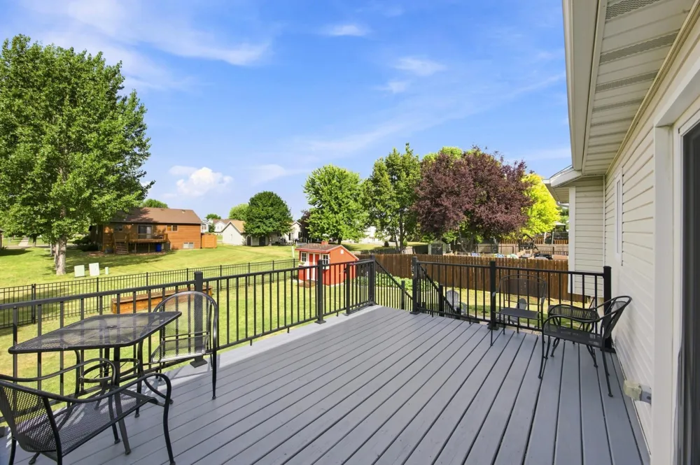 2715 32nd Street S Fargo, ND 58103