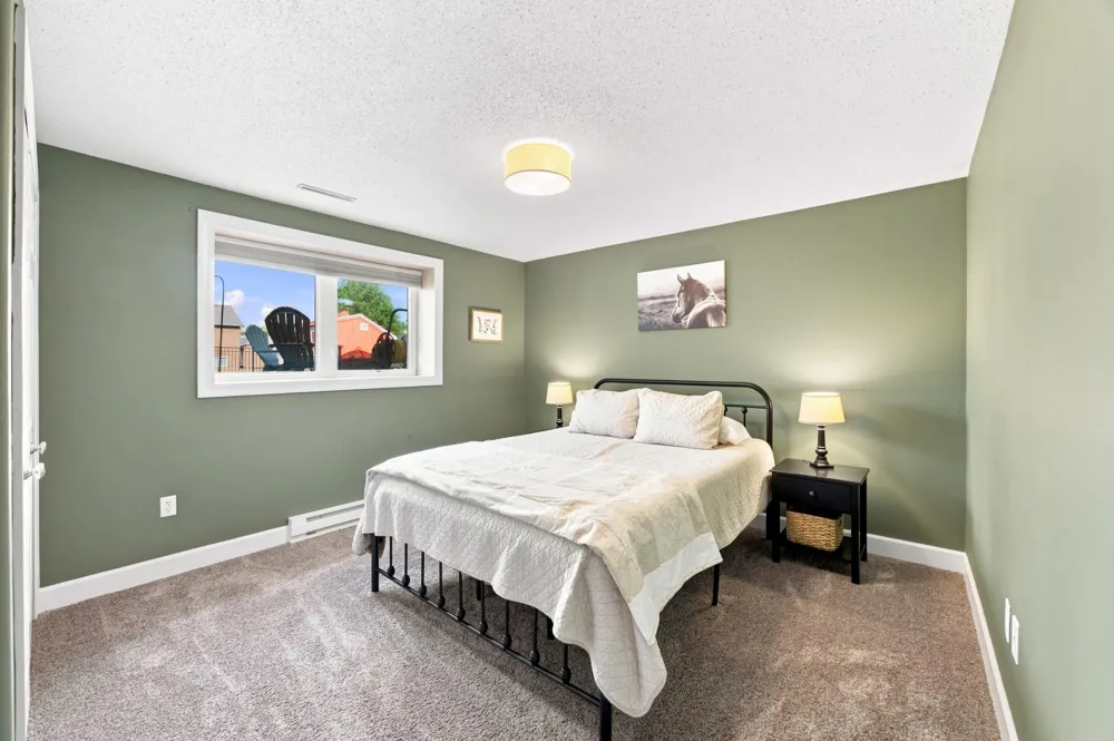 2715 32nd Street S Fargo, ND 58103