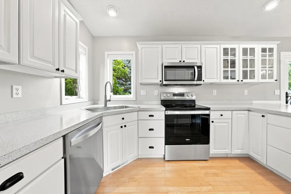 2715 32nd Street S Fargo, ND 58103