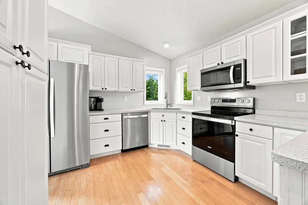 2715 32nd Street S Fargo, ND 58103