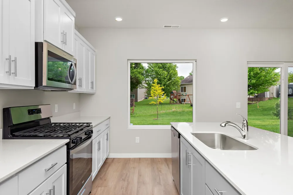 684 Aspen Lane Montrose, MN 55363