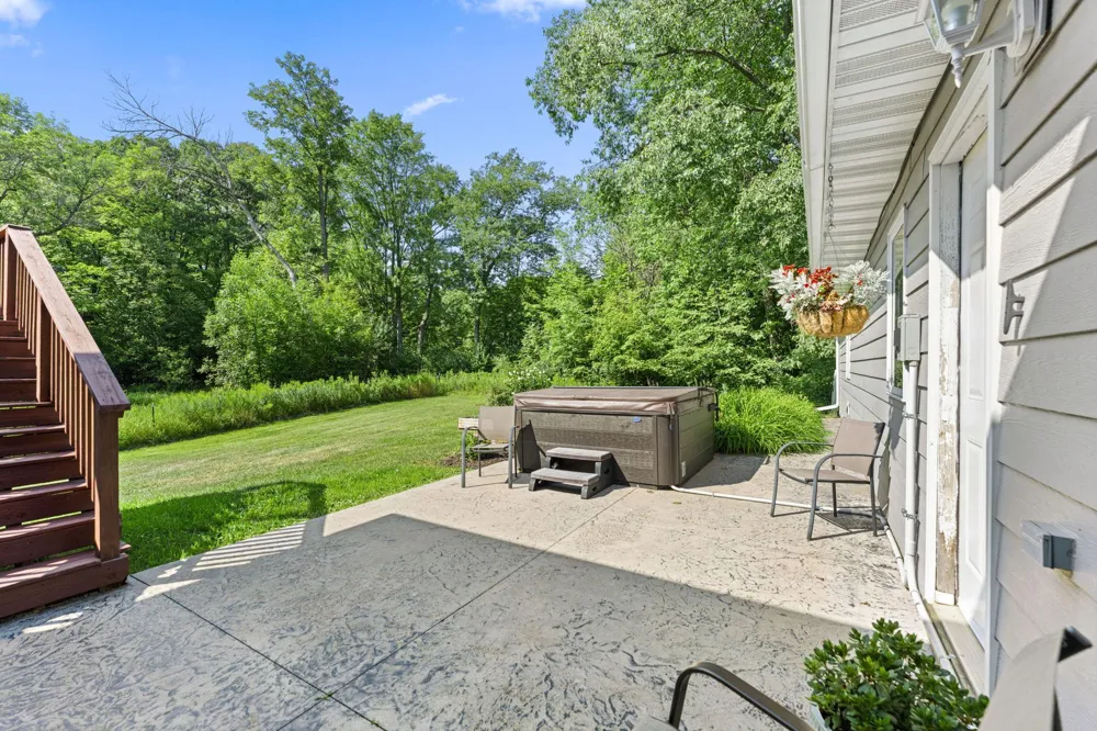 21060 Victory Lane Taylors Falls, MN 55084