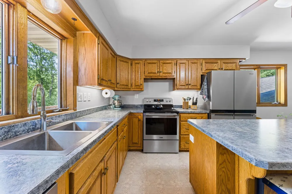 21060 Victory Lane Taylors Falls, MN 55084