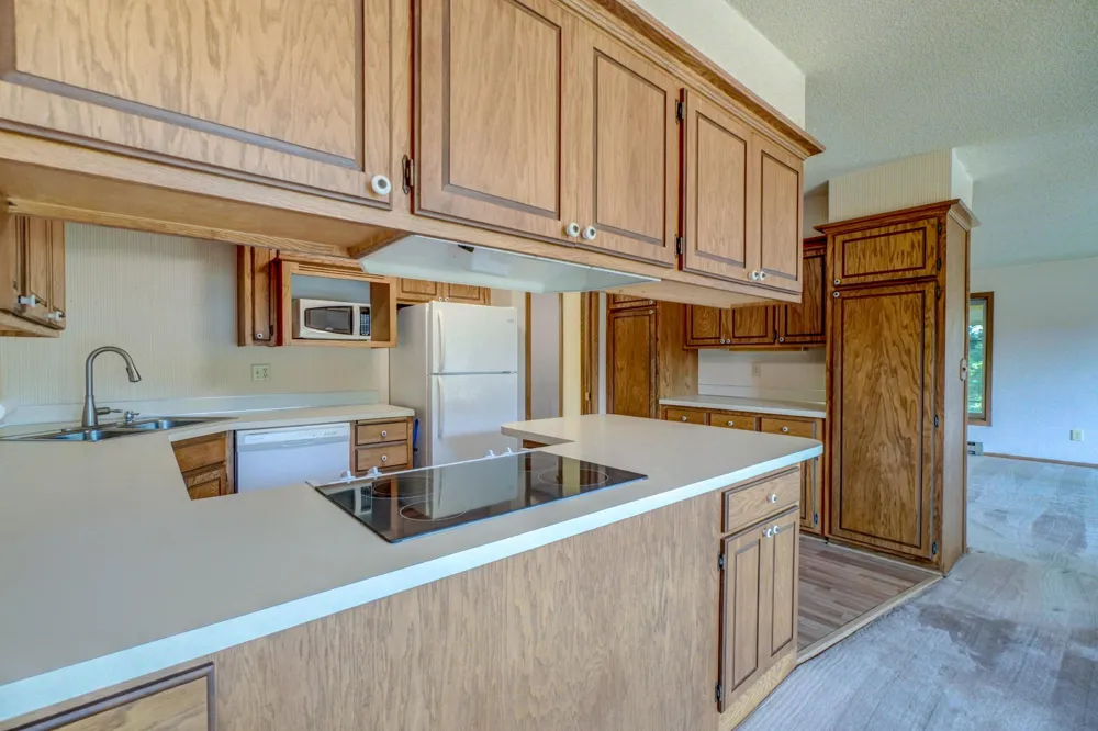 12860 Saint Croix Trail Stillwater, MN 55082