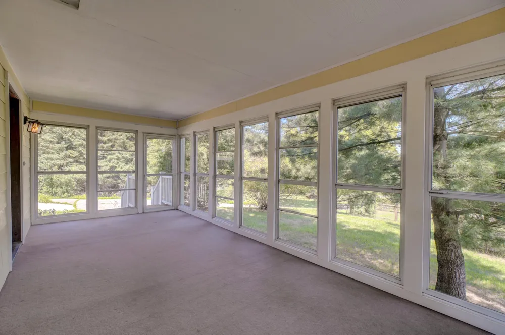 12860 Saint Croix Trail Stillwater, MN 55082