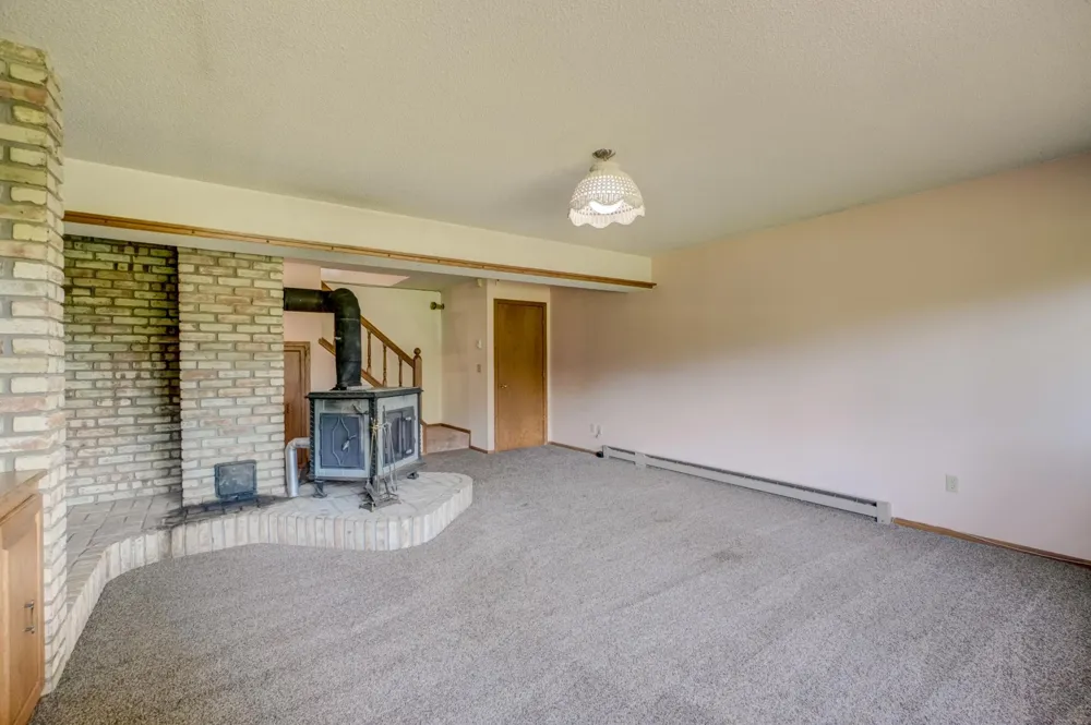 12860 Saint Croix Trail Stillwater, MN 55082