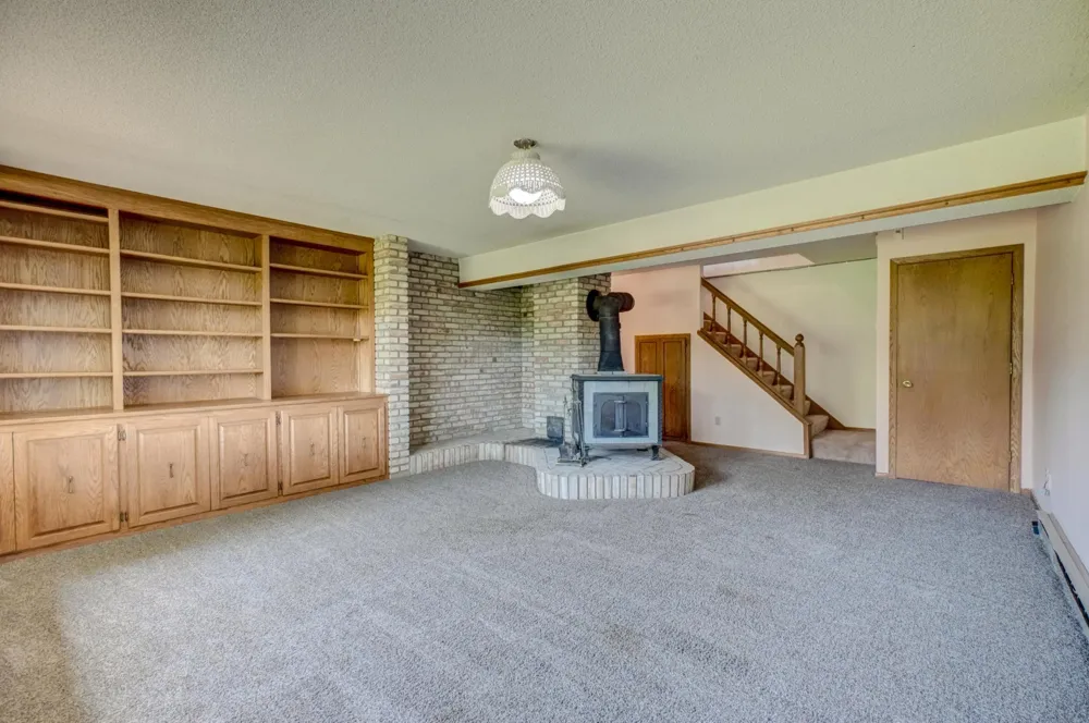 12860 Saint Croix Trail Stillwater, MN 55082