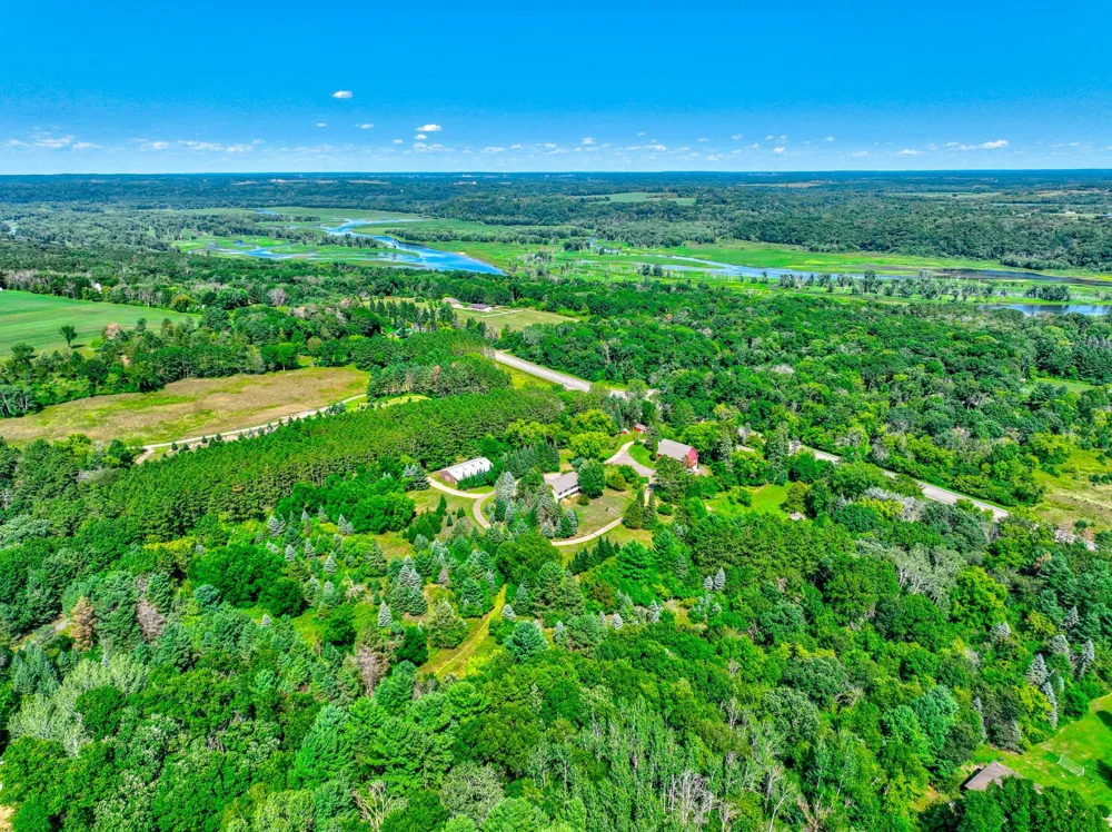 12860 Saint Croix Trail Stillwater, MN 55082